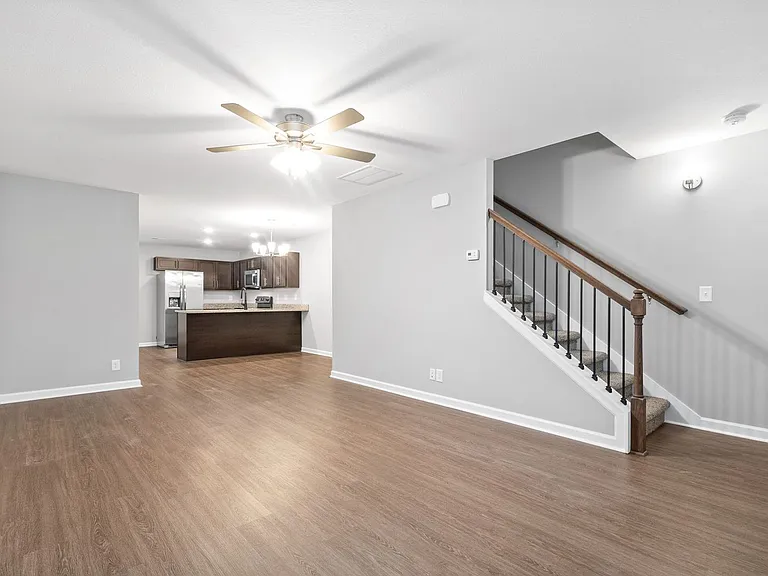 254 Woodland Valley Ln — Photo 9
