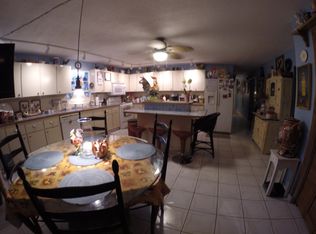 1118 SE County Road 416, Branford, FL 32008