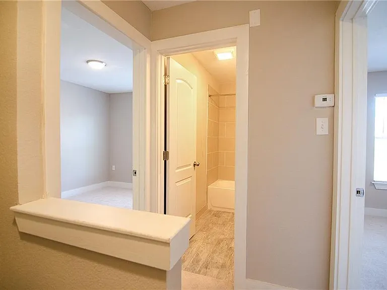 11901 Alpheus Ave #B — Photo 13