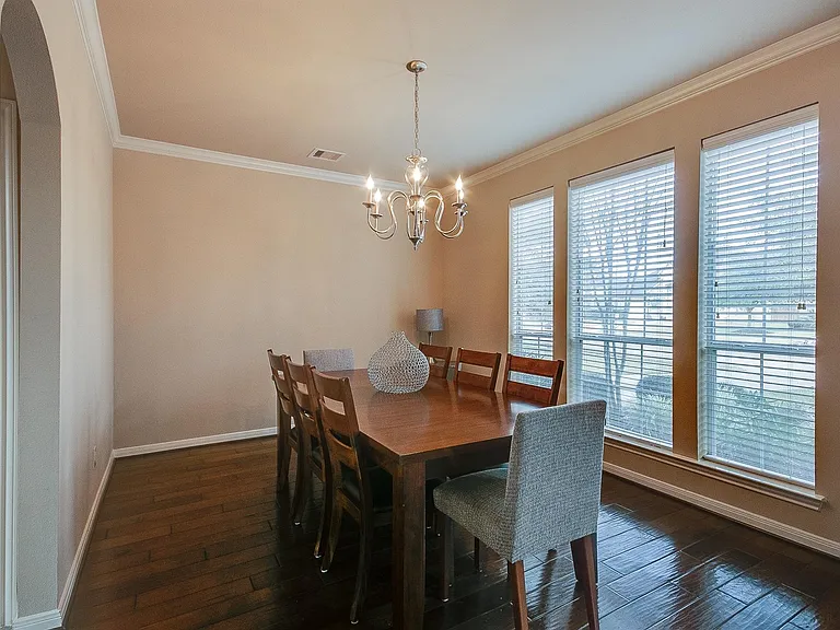 4618 Ambrosia Springs Ln — Photo 11