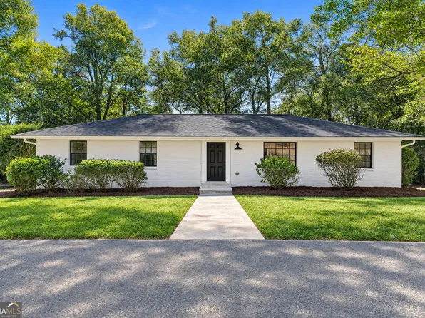300 S Dale Ave, Calhoun, GA 30701