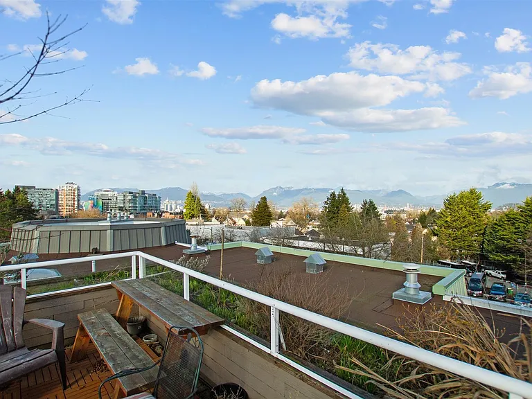 488 Kingsway #Penthouse 414 — Photo 21