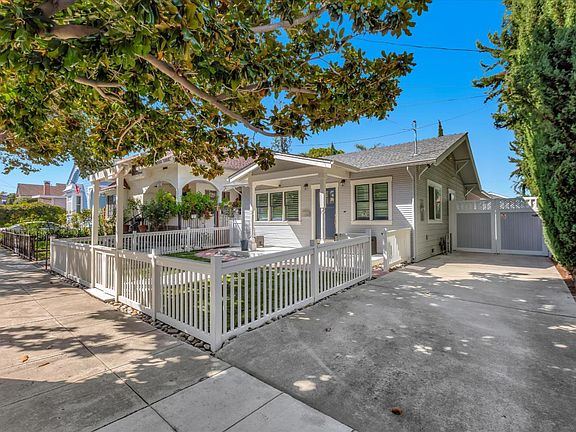 5th image of 1275 Magnolia Ave