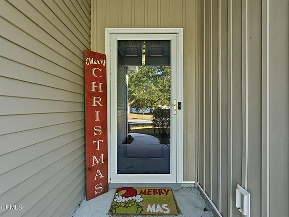 4th image of 19 Brasstown Way