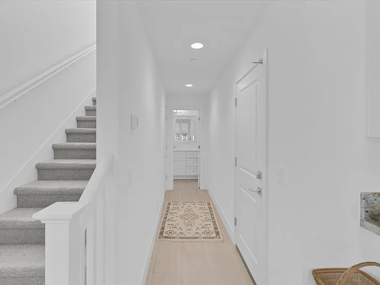 2760 Telegraph Blvd — Photo 9