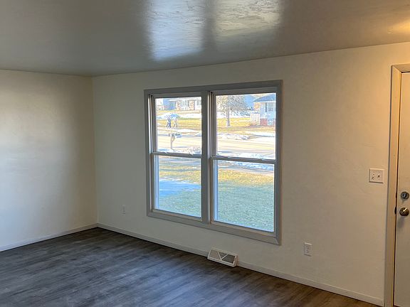5th image of 3009 Glendale Ave #3009