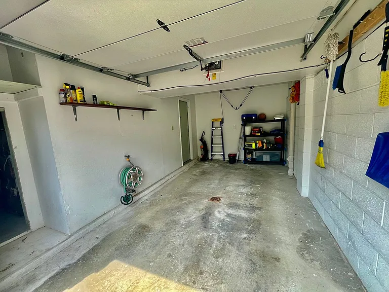 425 Parkridge Ln — Photo 40