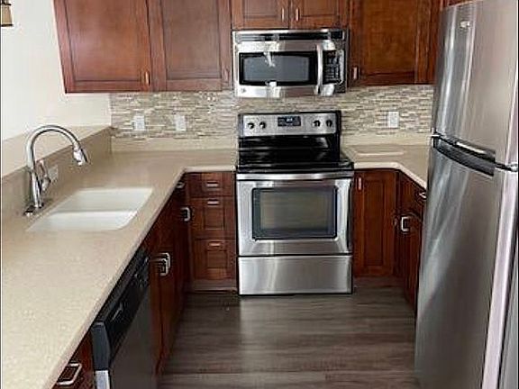 2nd image of 2533 Joes Ln