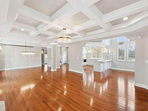 5th image of 219 Belmont Ct