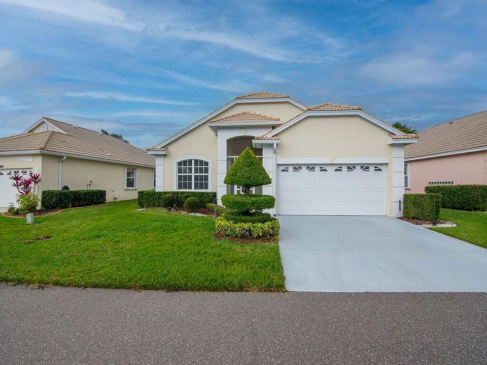 1st image of 867 NW Sorrento Lane