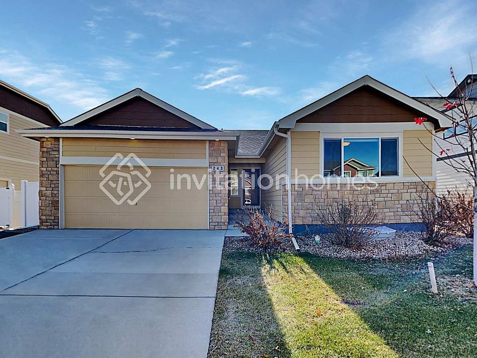 1st image of 243 Castle Dr