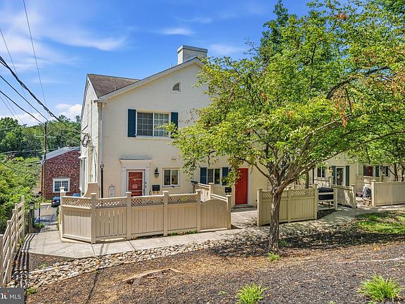 2nd image of 5272 Maris Ave