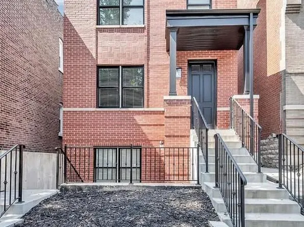 1045 S Taylor Ave, Saint Louis, MO 63110