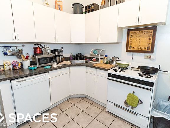 3rd image of 3268 W Palmer St #2E