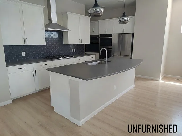 Chef's Kitchen, unfurnished