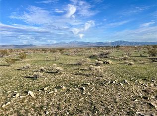 2884 S Naco Rd, Golden Valley, AZ 86413