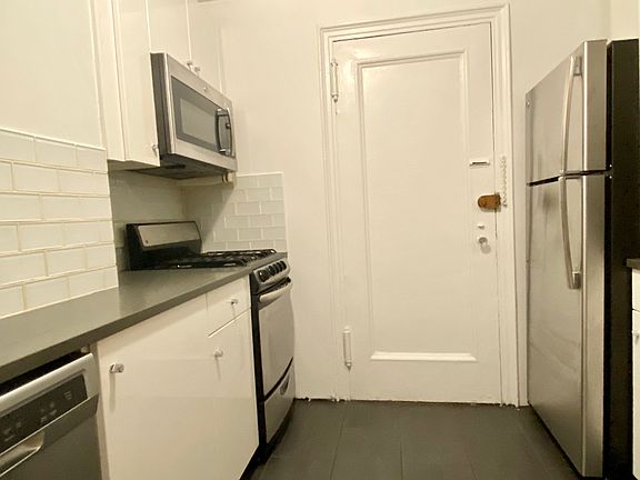 5th image of 698 W End Ave APT 5F