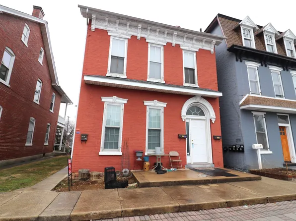 38 N State St APT 1, Ephrata, PA 17522