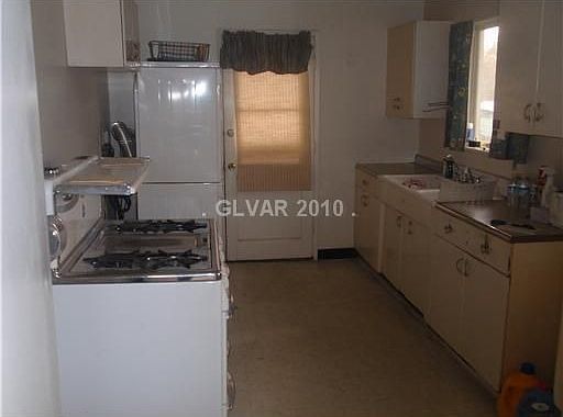 1st image of 2109 Ballard Dr