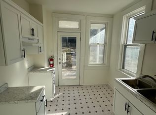 2702 Delaware St, Saint Joseph, MO 64506
