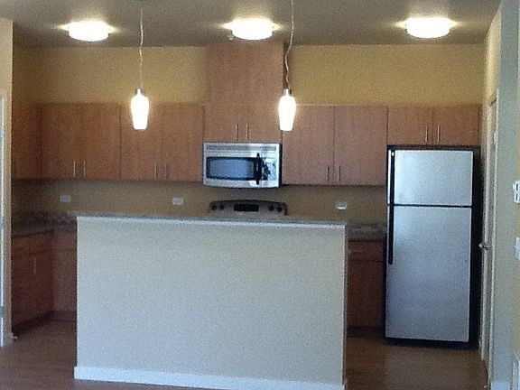 4th image of 967 Discovery Cir NE Unit 302
