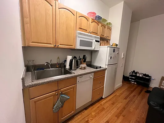 Rented by Corcoran | media 4