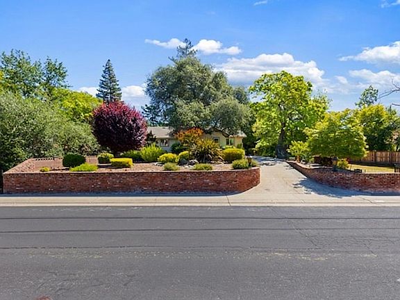 2nd image of 5625 Foothill Rd
