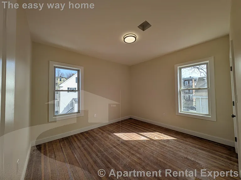 5 Lowell Cir #3 — Photo 6