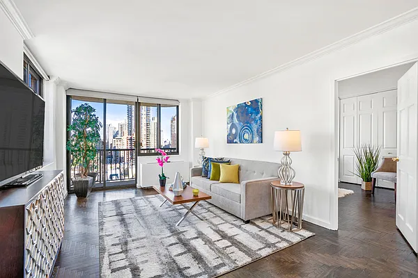 Sold by Compass | media 13