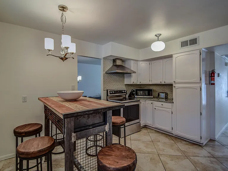 8420 E Keim Dr — Photo 11
