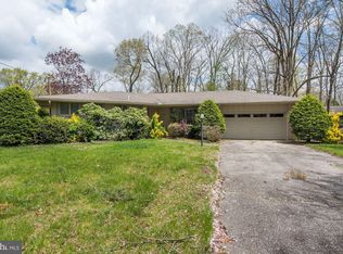 1155 Glenwood Ct, Vineland, NJ 08361