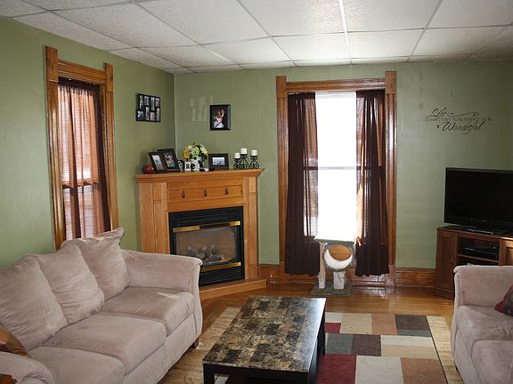 5th image of 158 Clinton St