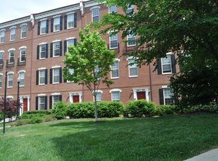312 Admirals Way, Philadelphia, PA 19146