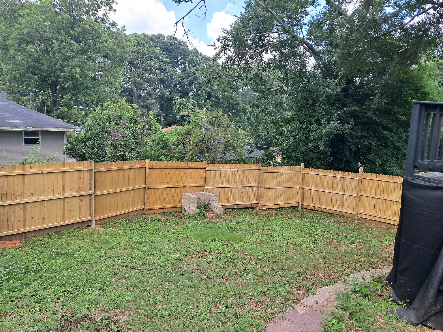4 bed, 1684 sqft, $1,800 — Photo 2
