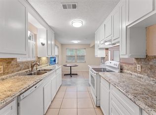 2704 Saddlehorn Trl, Katy, TX 77494