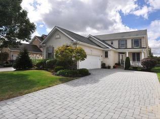 76 E Parsonage Way, Manalapan, NJ 07726