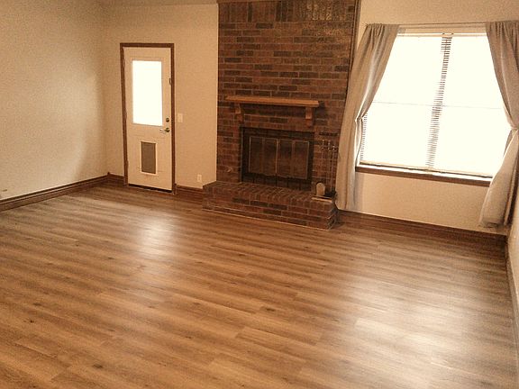 5th image of 17608 Copper Creek Dr