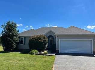 121 Gasper River Ct, Bowling Green, KY 42101