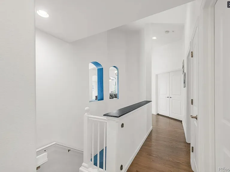 1510 S De Gaulle Cir — Photo 7