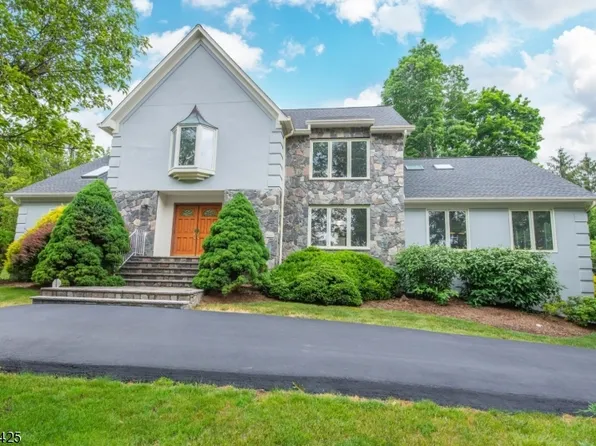 221 Lake Rd, Morris Twp., NJ 07960