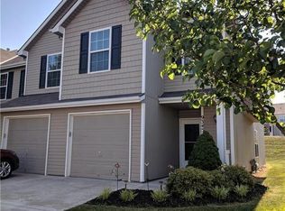 9345 N Main St, Kansas City, MO 64155
