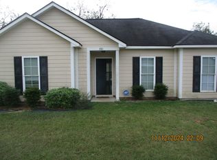 721 Pineview Ln NE, Dawson, GA 39842