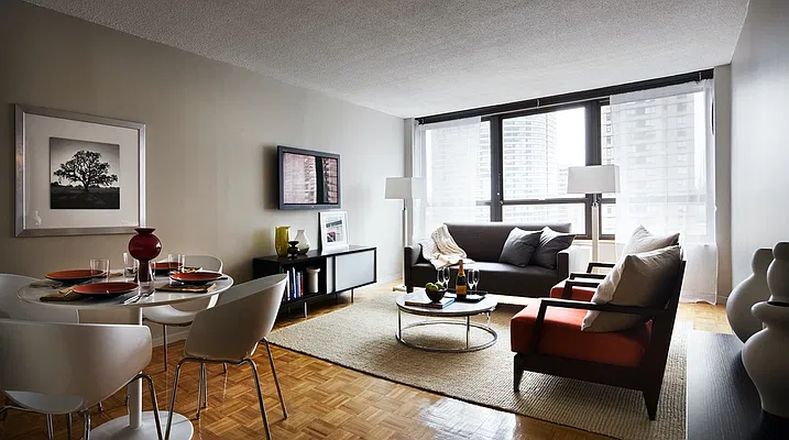 Rented by Related Rentals | media 11