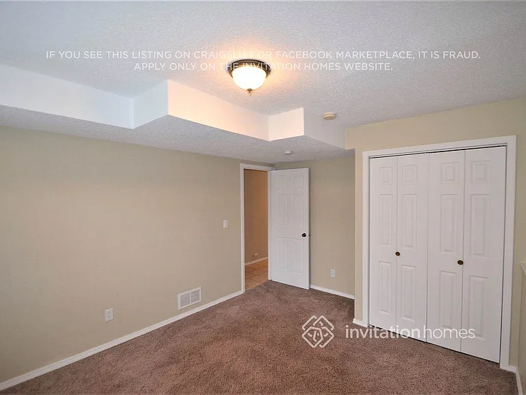 351 4th Ave S — Photo 6