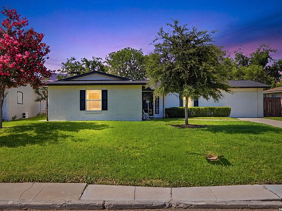 2nd image of 5202 CORAL MIST ST