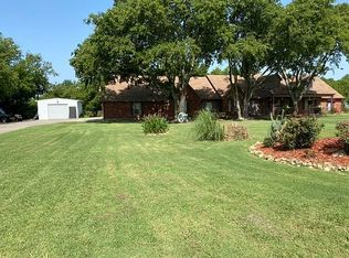 8515 Chisum Rd, Sanger, TX 76266