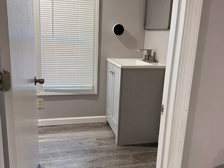 18 Lawton St #2 — Photo 18
