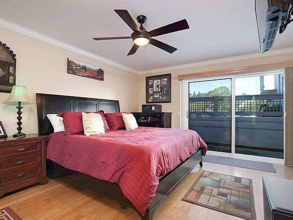 5th image of 544 Via De La Valle