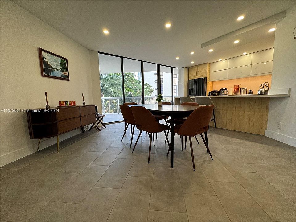1st image of 3610 Yacht Club Dr APT 301