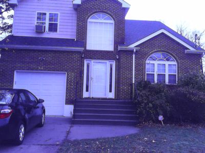 30 John St, Roosevelt, NY, 11575